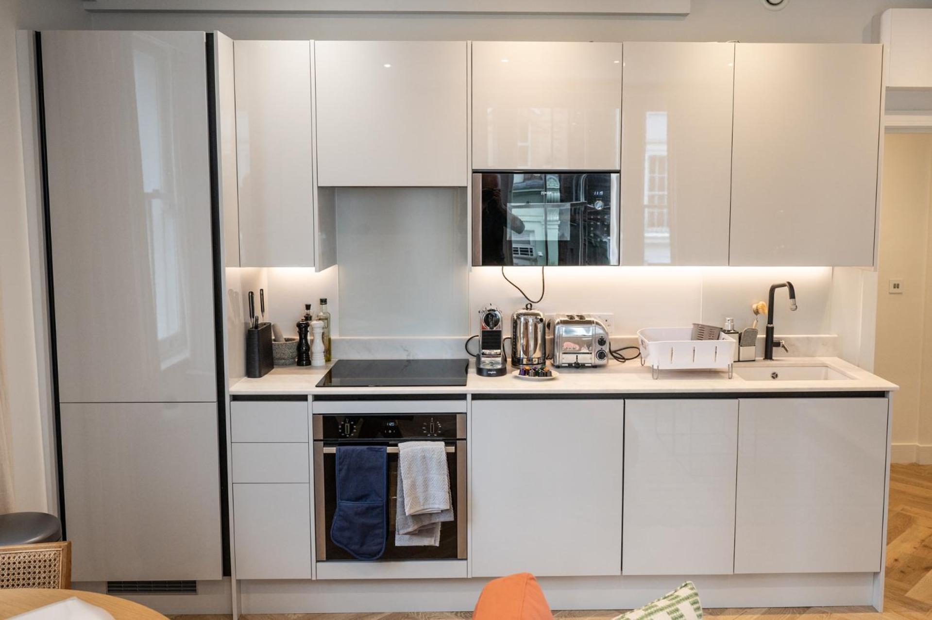Appartamento Bright, Modern One Bedroom On 1st Floor *