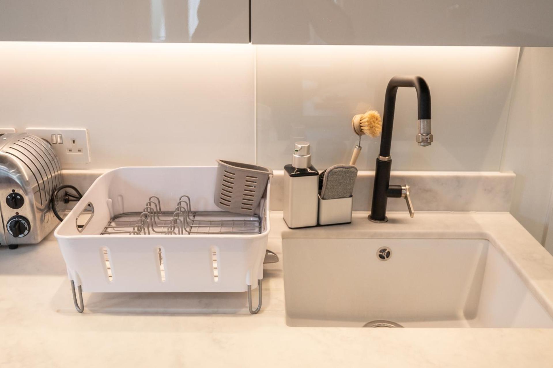 Appartamento Bright, Modern One Bedroom On 1st Floor Londra