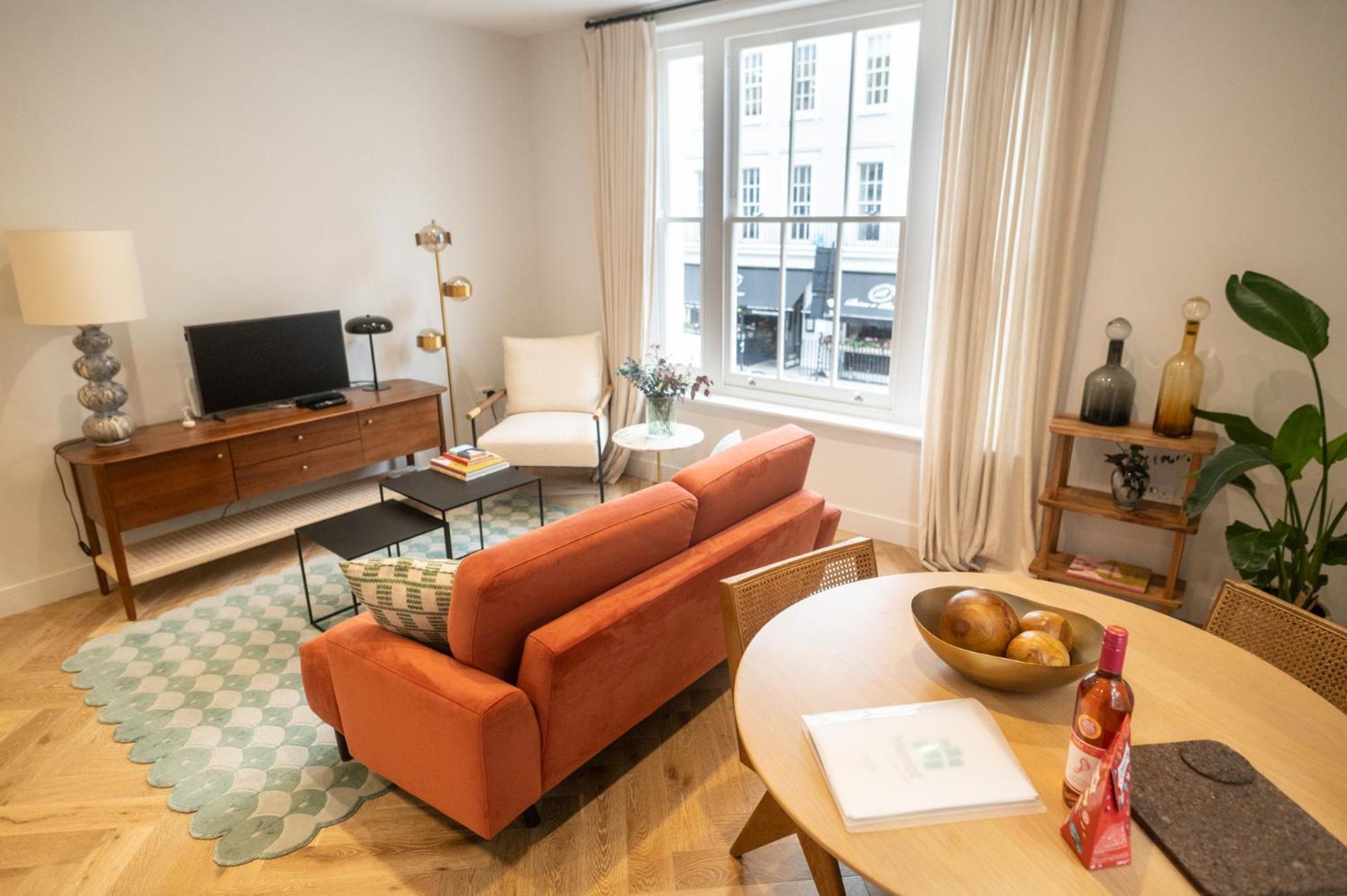 Appartamento Bright, Modern One Bedroom On 1st Floor *