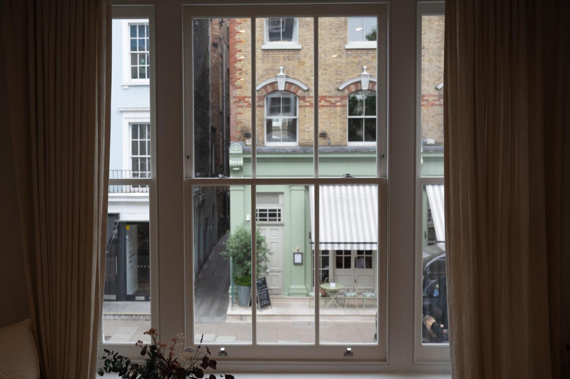 Bright, Modern One Bedroom On 1st Floor Appartamento Londra