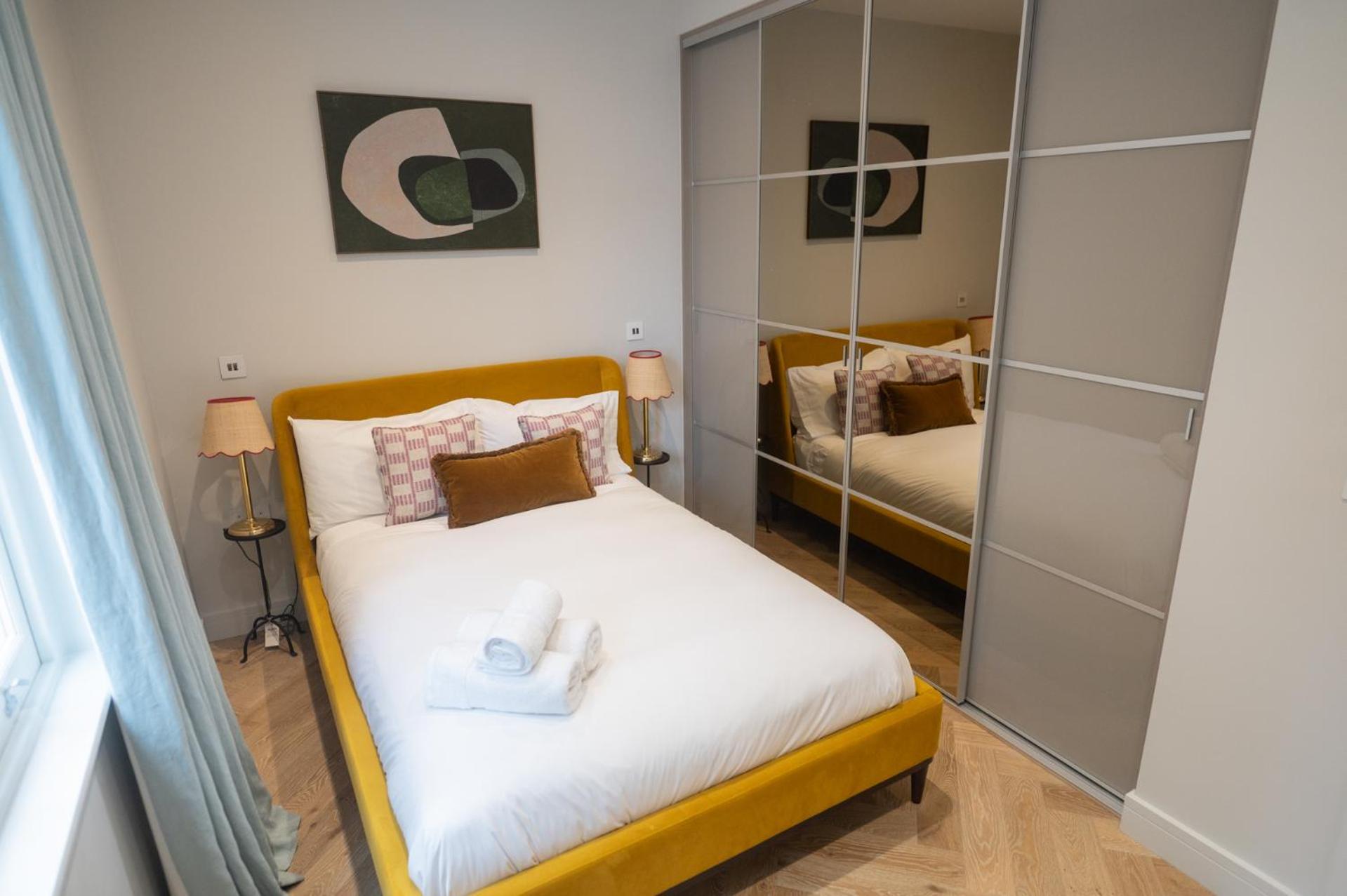 Appartamento Bright, Modern One Bedroom On 1st Floor