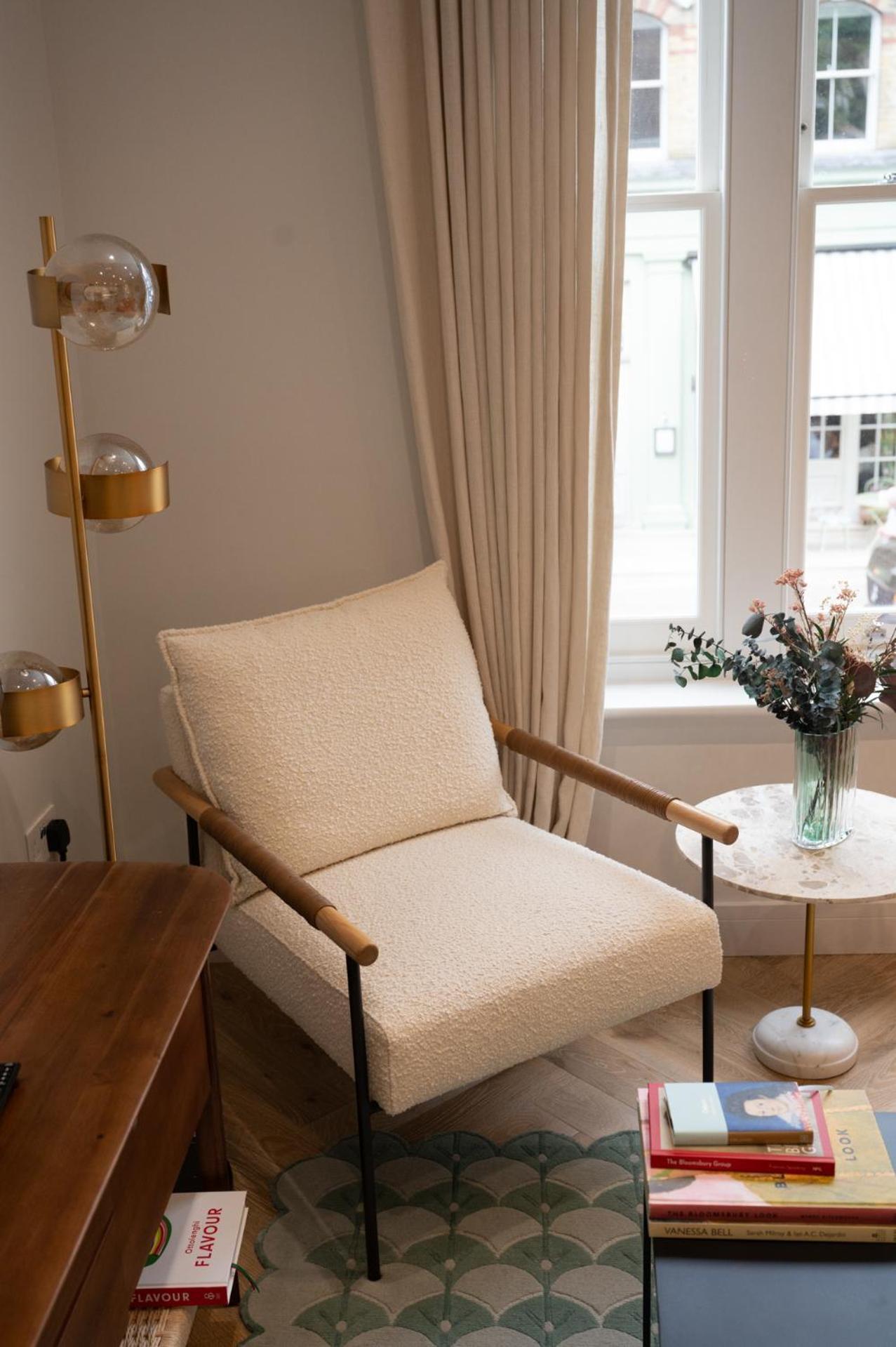 Bright, Modern One Bedroom On 1st Floor Appartamento